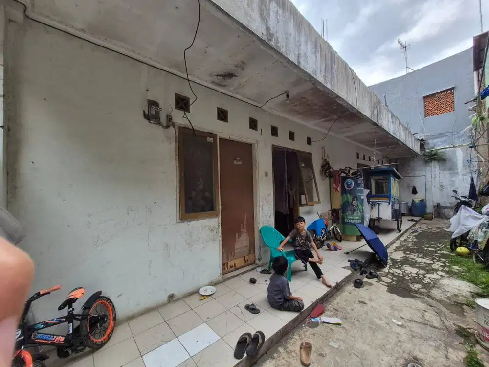 Kontrakan 4 unit ada toilet di dalam