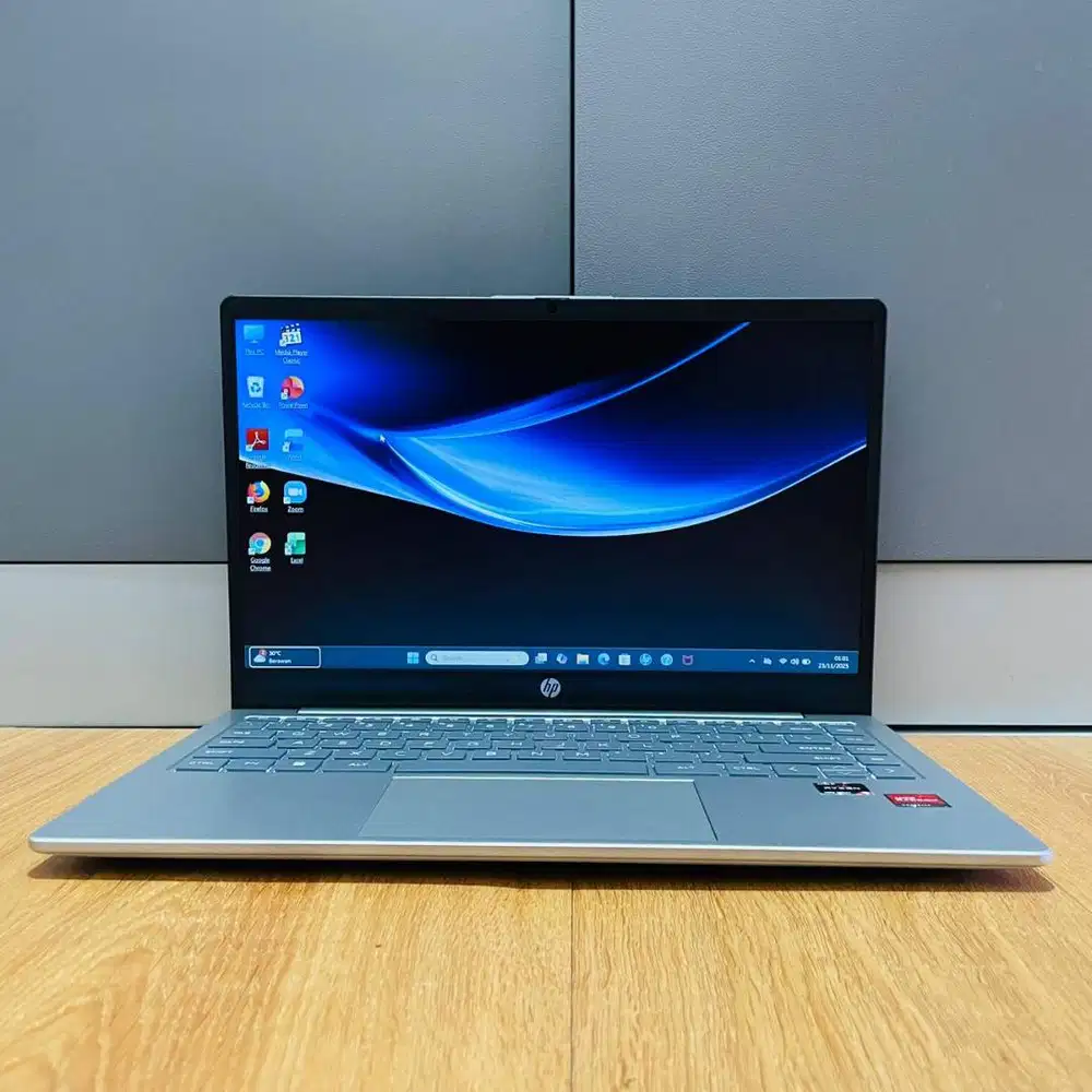 LAPTOP HP 14-EM0018AU//RYZEN 5-7530U