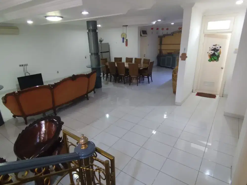 rumah lokasi strategis bagus di sunter