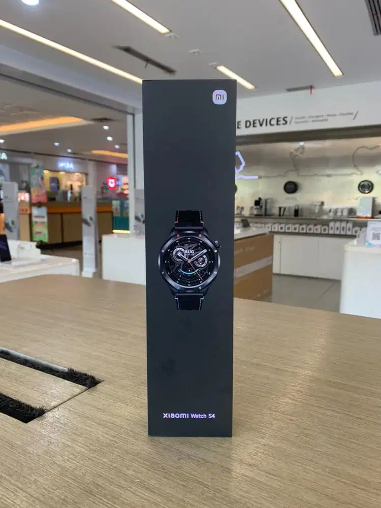 Xiaomi Watch S4