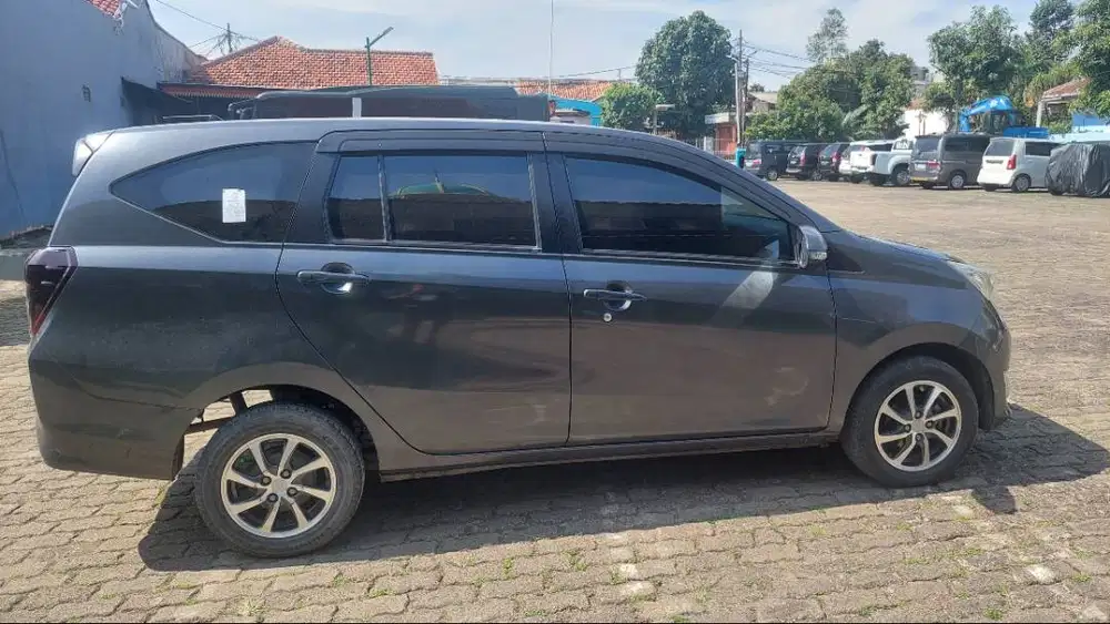 Daihatsu Sigra R VVT-i 2018