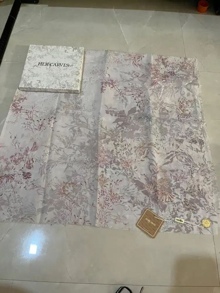 HerScarves Printed Shawl