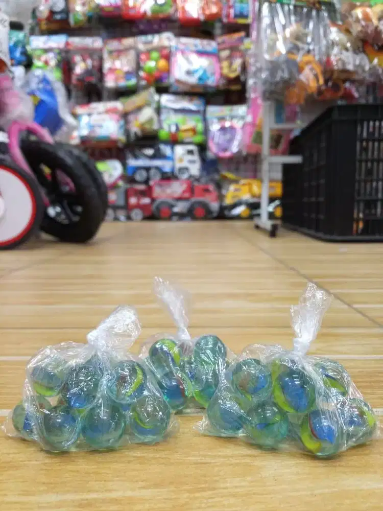 mainan anak kelereng isi 10