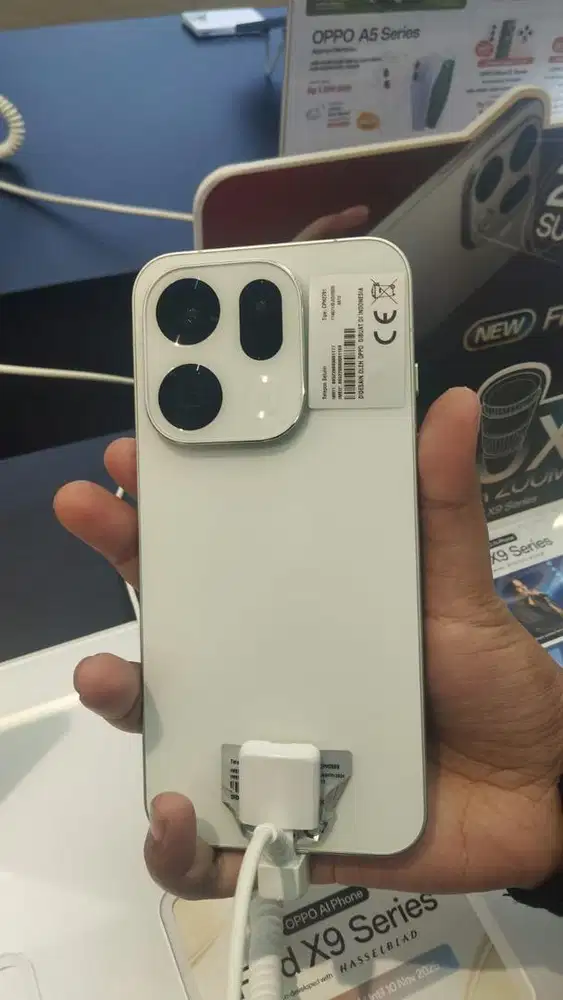 Oppo find x9 promo tebus murah tws marshal cuman 449