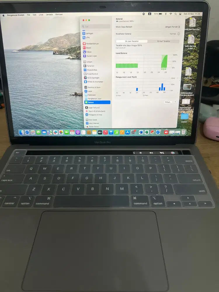 Macbookpro M2 2022 8/256 GB