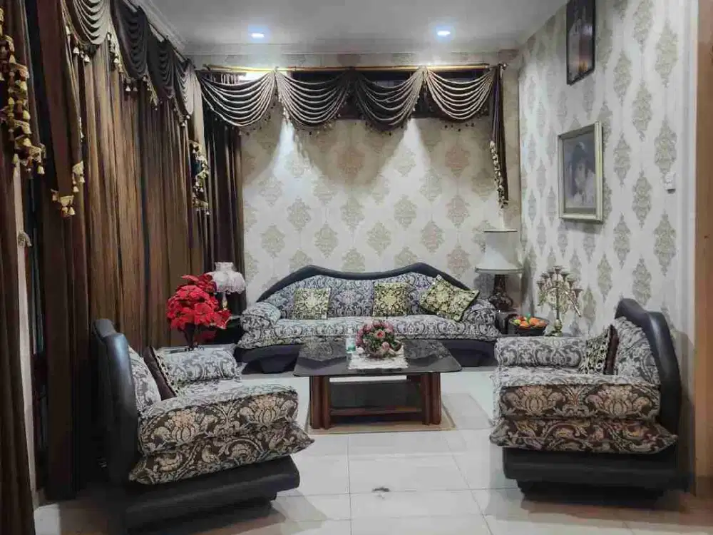 DIJUAL RUMAH MEWAH