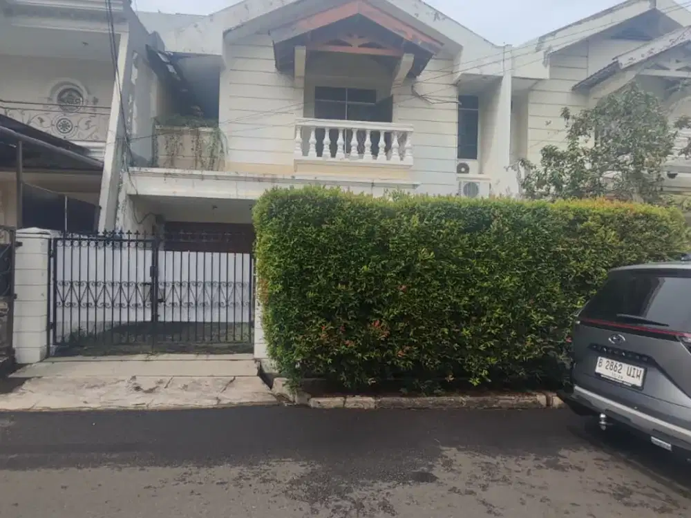 DIJUAL RUMAH TUA JANUR ELOK KELAPA GADING JAKARTA UTARA