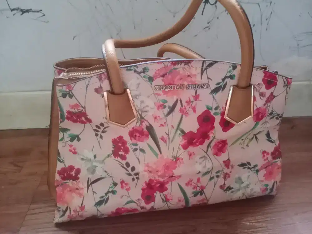 Tas merek christian siriano pink bunga