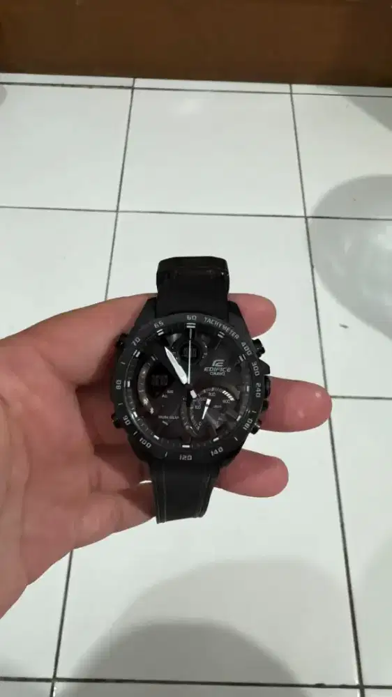 Jam Tangan Casio Edifice ECB-900PB-1ADR