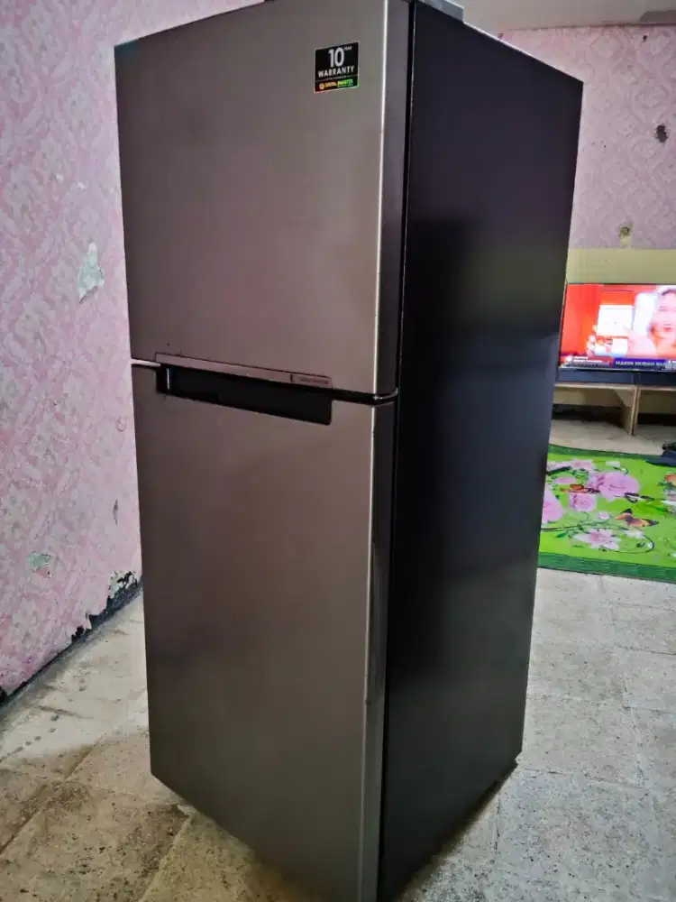 Kulkas Samsung Inverter