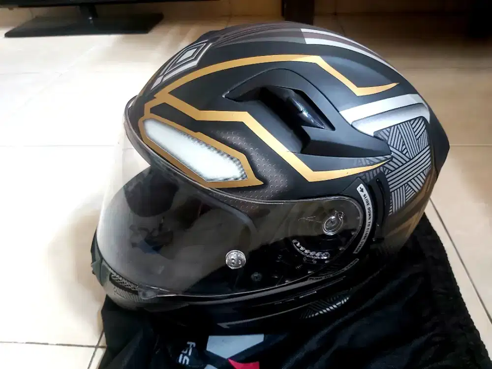 Helm fullface kyt k2r blackpanther