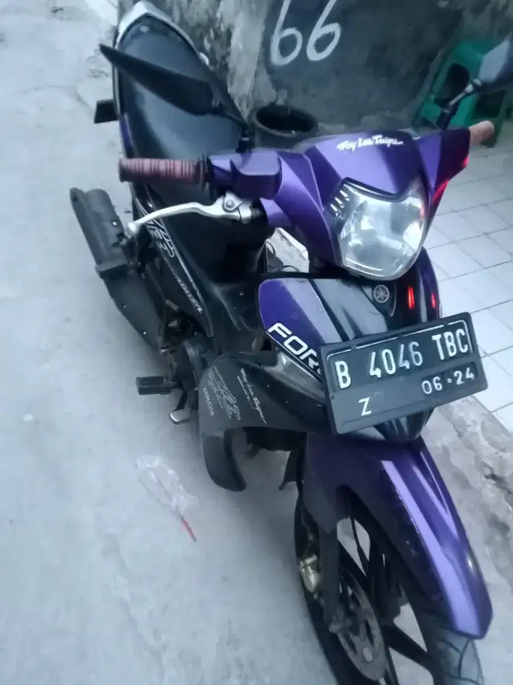 Motor Yamaha force injeksi dijual cepat butuh biaya anak sekolah