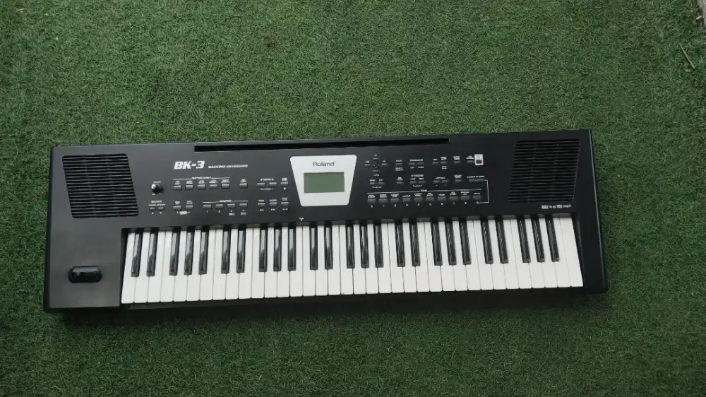 DI JUAL ROLAND BK-3