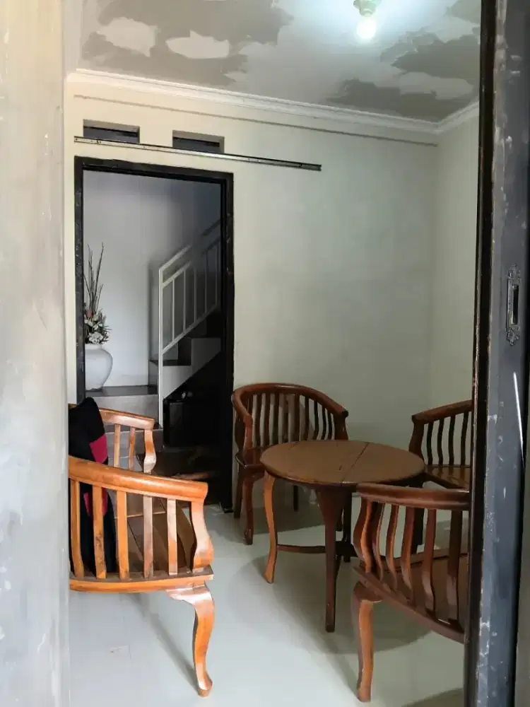 Dijual Bangku Kayu Betawi + Meja
Harga: Rp 1.200.000 (Nego tipis)