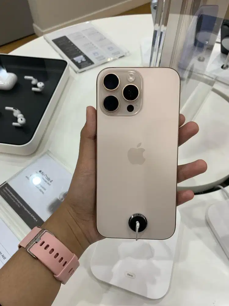 IPHONE 16 PRO MAX 256 GB