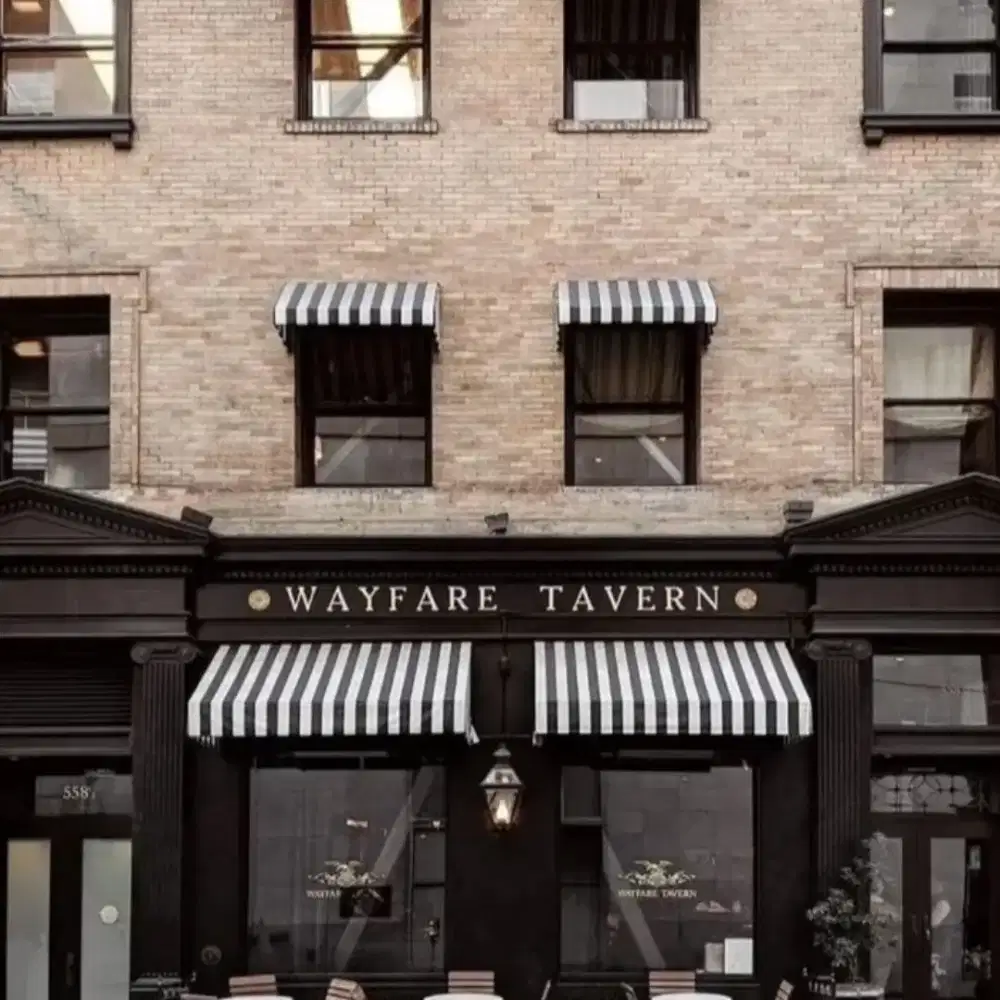 Kanopi kain modern masa kini