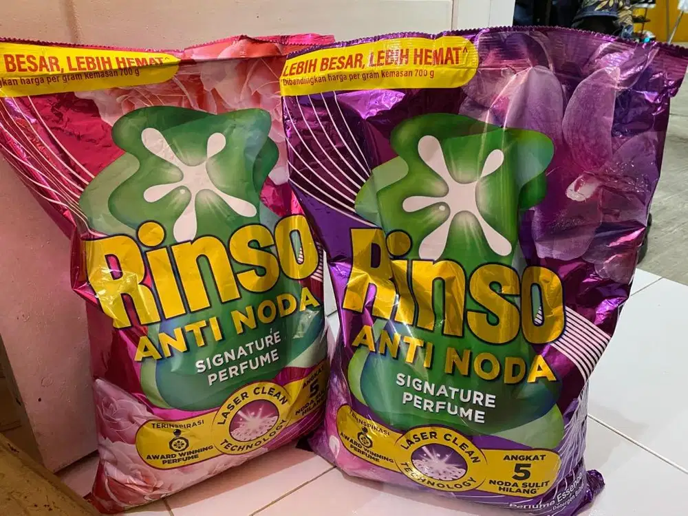 Rinso warna pink dan ungu ukuran 2750gr