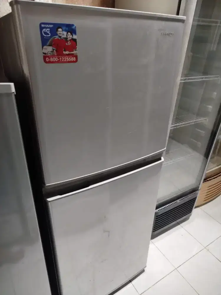 Kulkas Sharp 2 Pintu Normal Bergaransi
