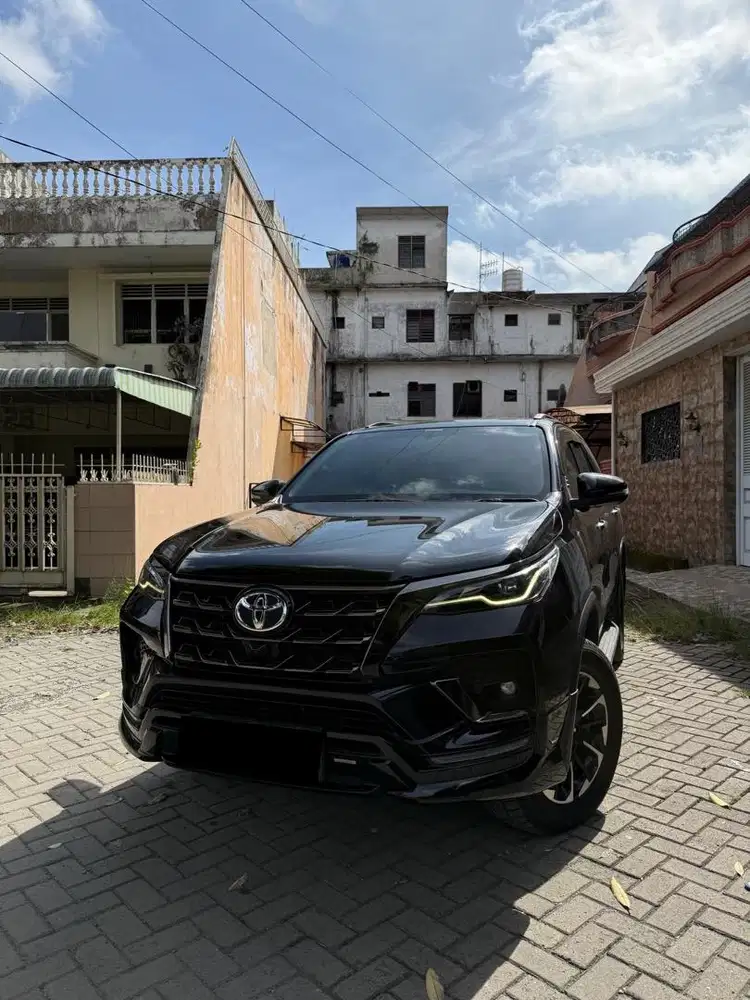 Fortuner 2.4 GR 2021