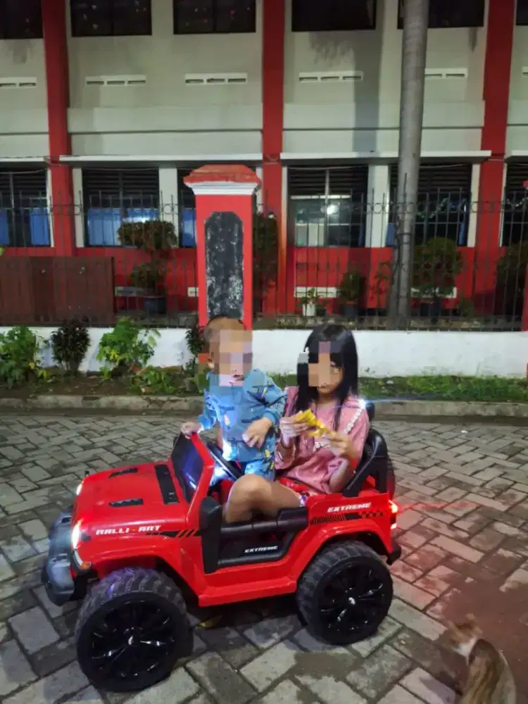 Mobilan aki anak jeep