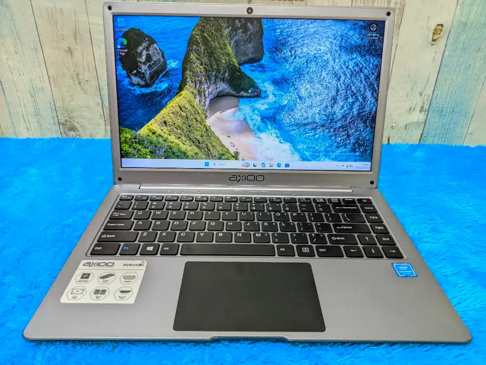 Axioo Mybook 14E
Prosesor Intel Celeron N4000
RAM 4GB SSD 128GB
