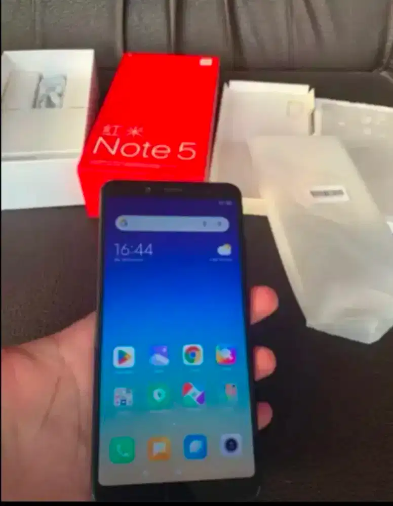Murah hp Xiaomi Redmi Note 5 3/32 LKP , bs TT