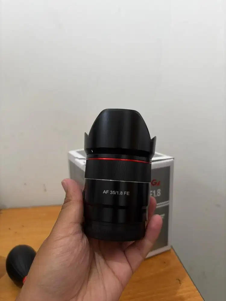 Lensa samyang FE 35 mm F 1.8