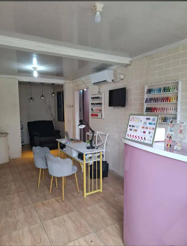 Di sewakan ruko/kios strategis pinggir jalan raya