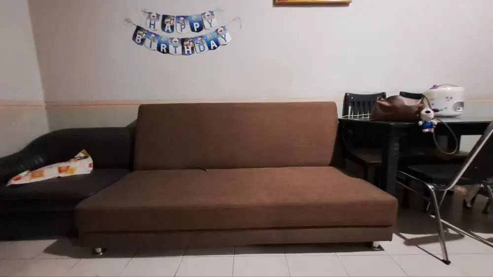 Sofa bed minimalis