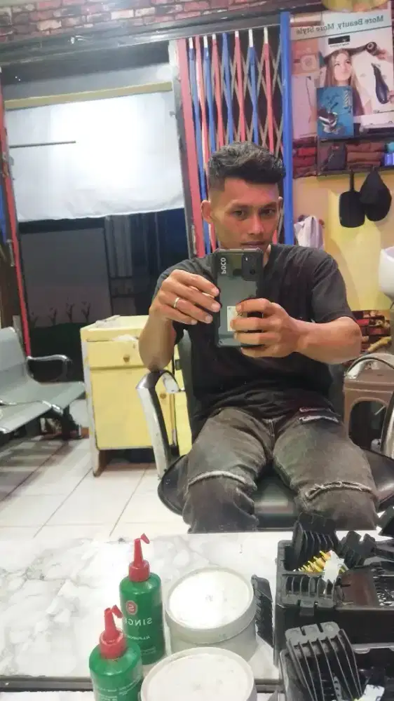 cari pekerjaan supir atau kerja apa aja