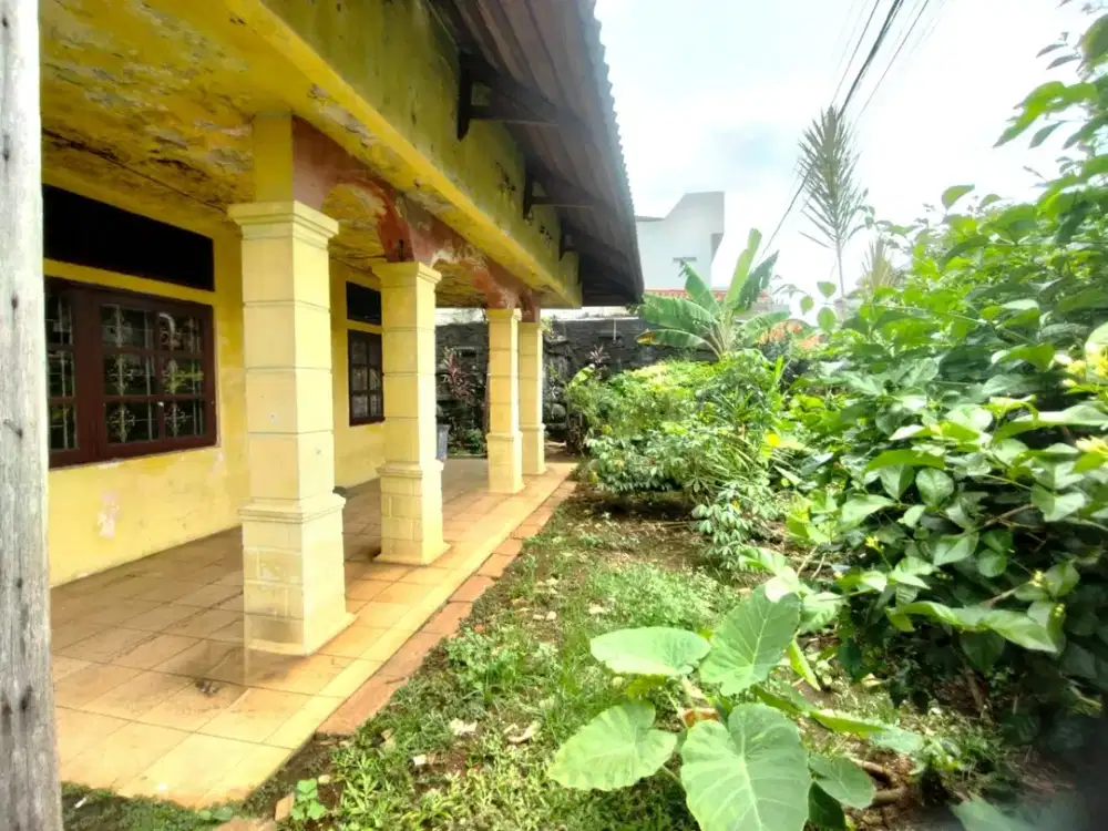 DIJUAL TANAH FREE RUMAH KLASIK DENGAN 12 PINTU KONTRAKAN DI KREO TANGERANG