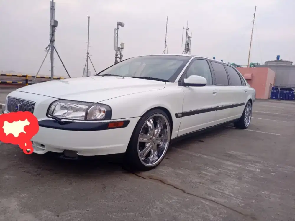 Dijual Volvo S80 Limousin plat B 2002 Antik
