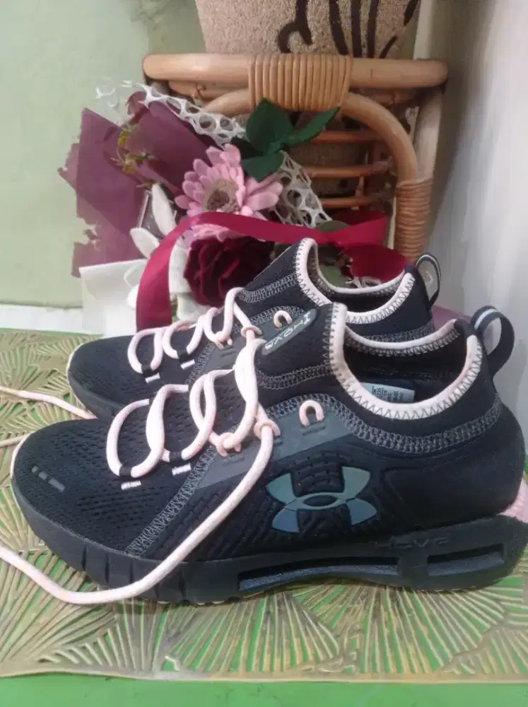 Sepatu anak perempuan hovr phantom