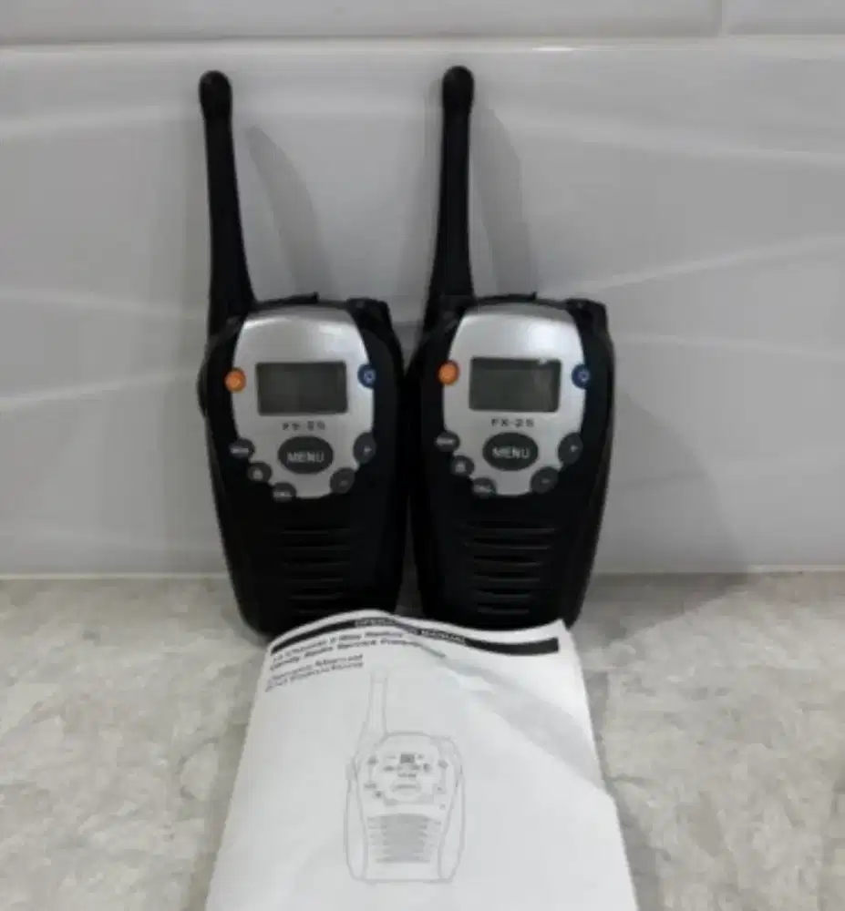 FRS 2-Way Radio Set Con Corde FX-25
