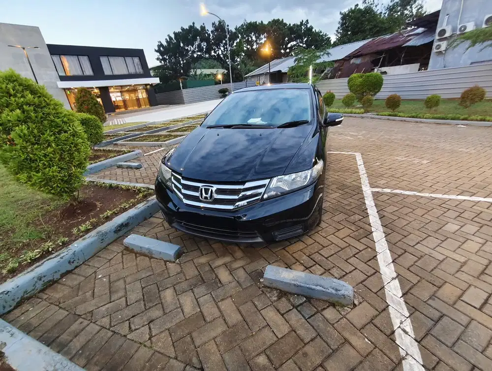 Honda City 2013 Bensin bisa TT di atasnya