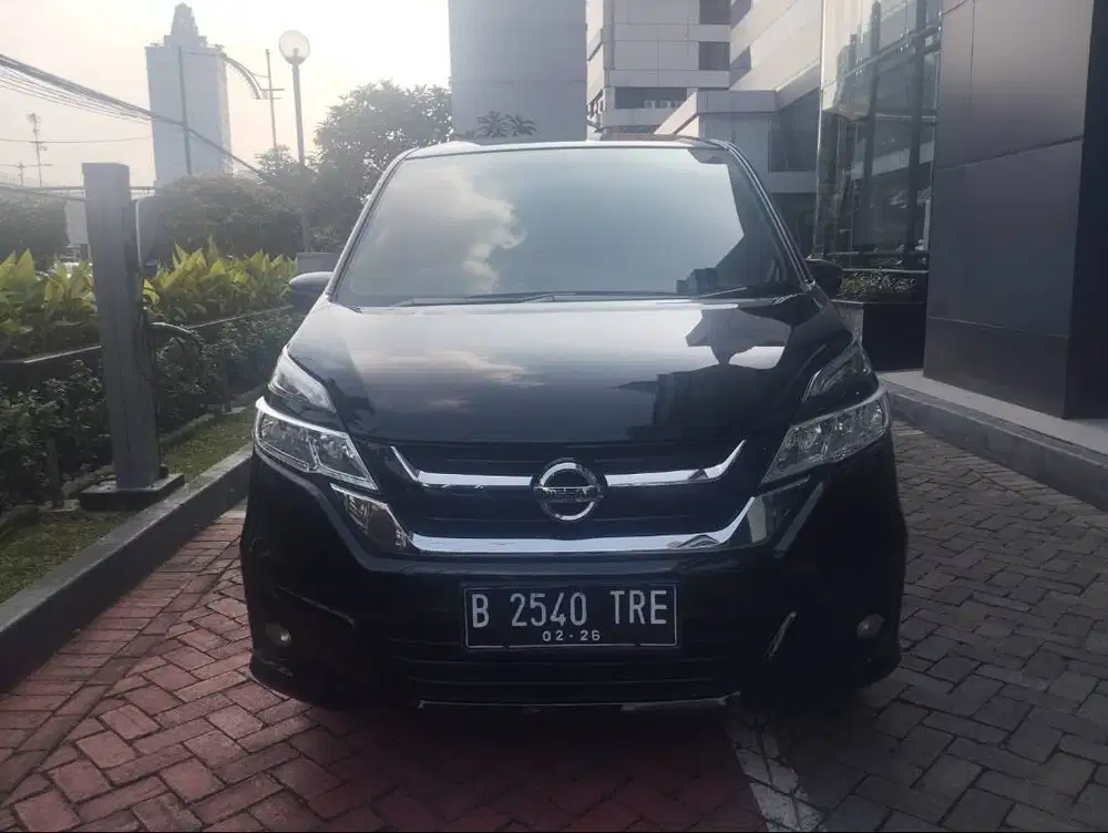 Nissan Serena 2.0 X AT Thn. 2019