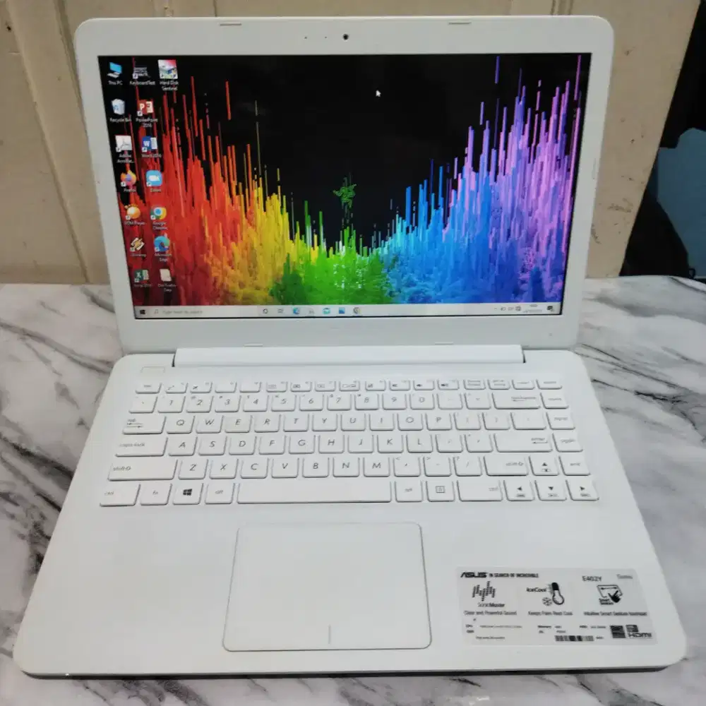 ASUS E402YA AMD E2-7015 4GB RAM/500GB HDD WIN 10 original