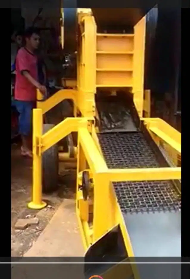 Mobile Portable Stone Crusher Kap 5-10 TPH & Kap 10-20 TPH Skala Kecil