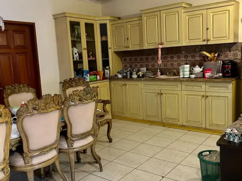 Rumah Pondok Indah Dekat Mall PIM2 Jakarta Selatan