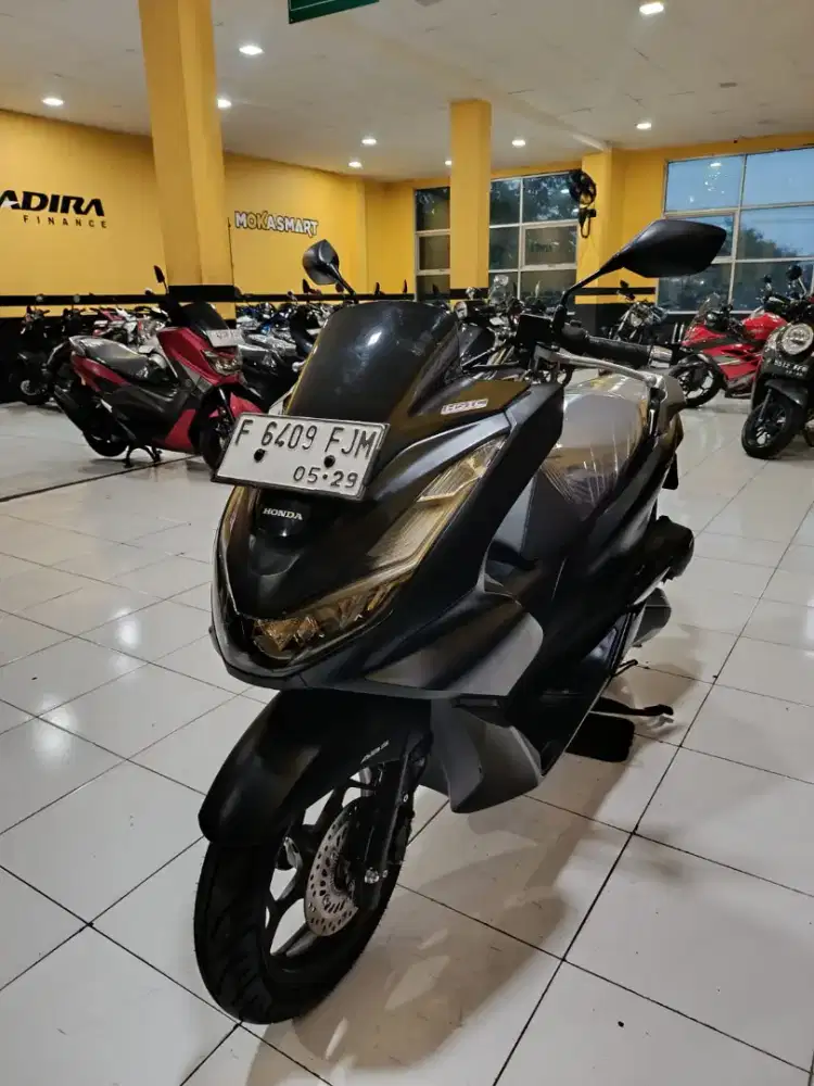 D jual murah Honda PCX abs