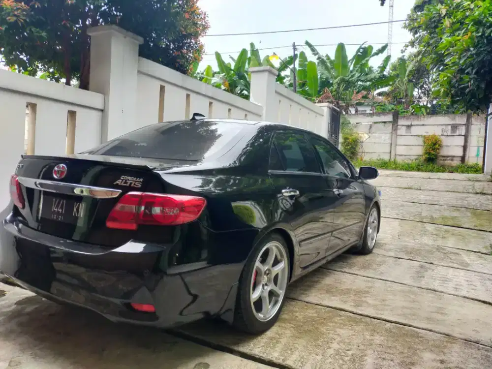 Fokus ke velg. Jual velg corolla altis pcd 5 x 100