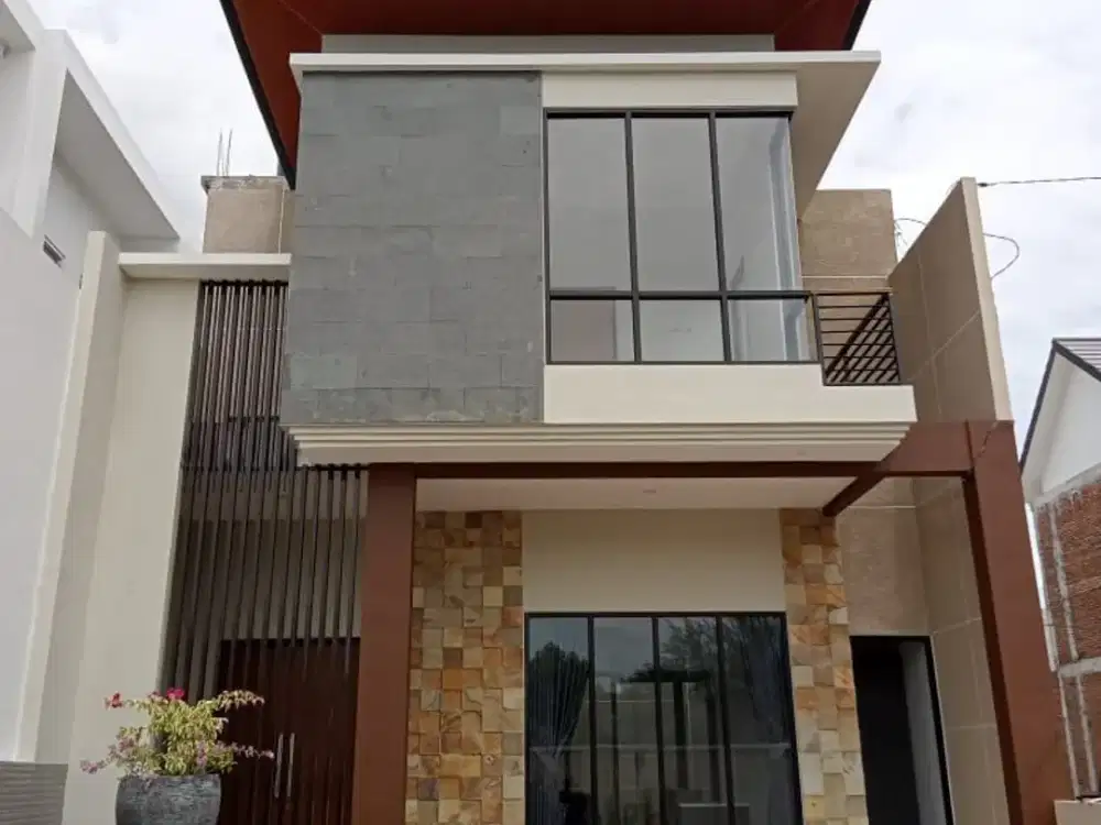 Rumah Hunian Premium di Poros Jalan Raya Kepuharjo SBY-Batu Grand Raya Residence