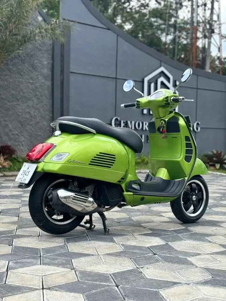 Vespa GTS 150 Super ABS IGet 2019 Hijau Limited Edition Koko Motor