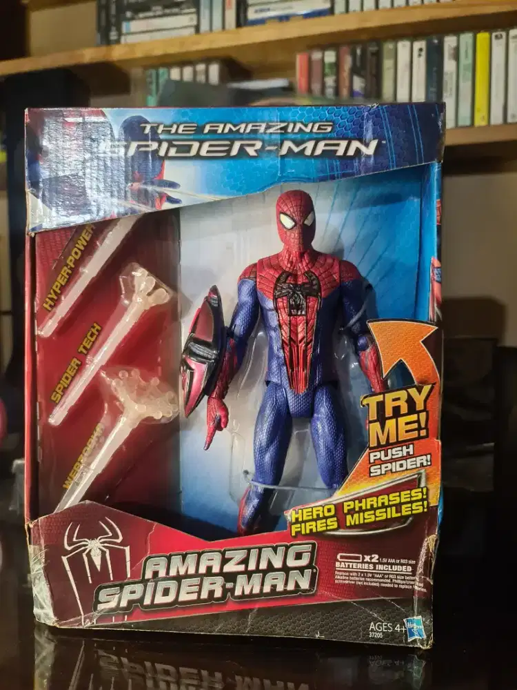 fugure spiderman amzing 12 inch