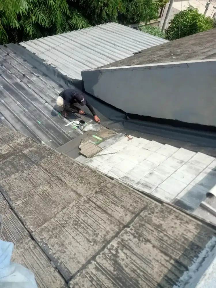 Tukang atap bocor ganti atap renopasi