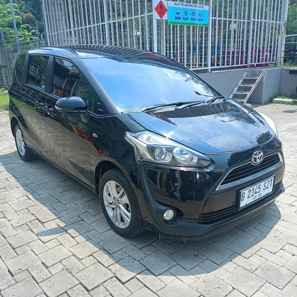 Sienta G matic 2018 DP 5 JT cicilan 4 JT x 5th