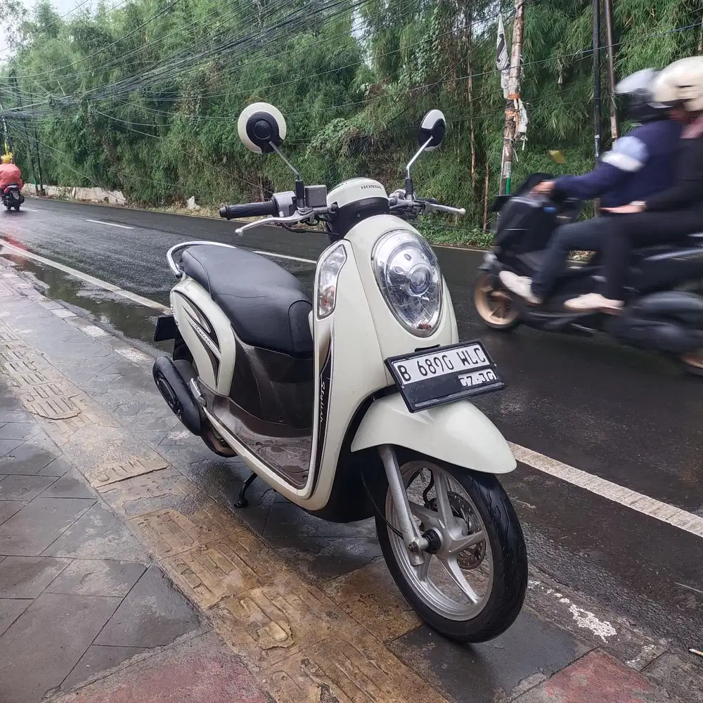 Honda Scoopy Fi 2014 Orisinil mesin Aluss Krem