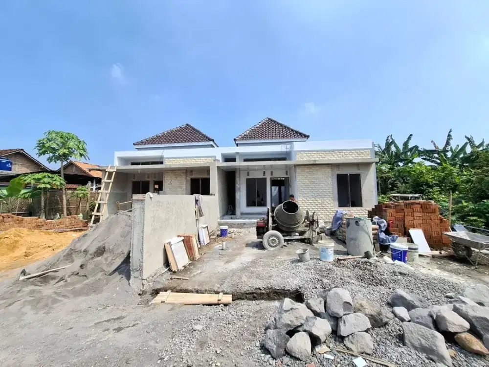 Rumah Proses Bangun Desain Modern di Utara Pasar Godean