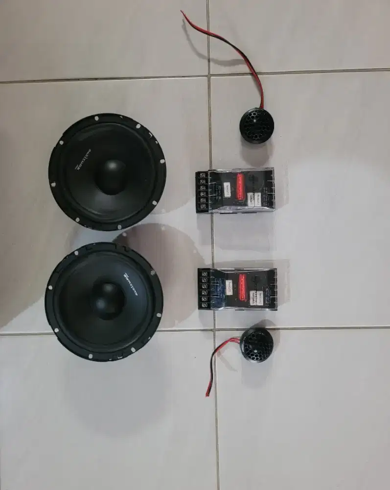 Speaker split Vox Altitude