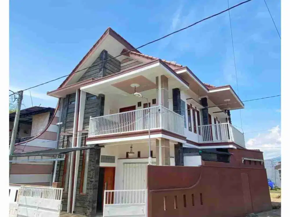 Rumah Villa 3 Lantai Semi Furnish — Siap Jadi Inves Terbaik‼️